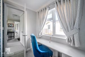 Photo 21- click for photo gallery